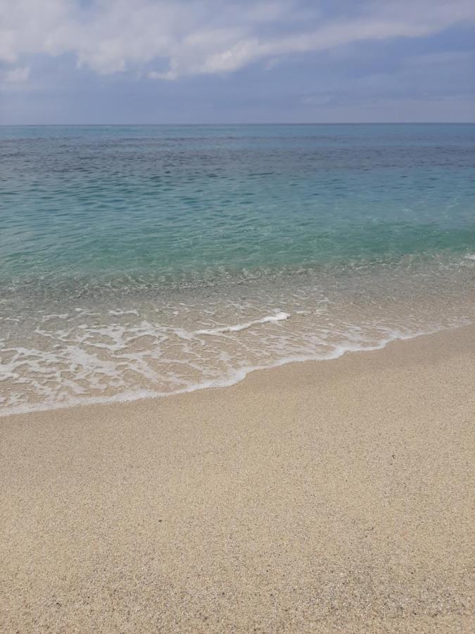 Villetta sul mare Capo Vaticano Esterno foto