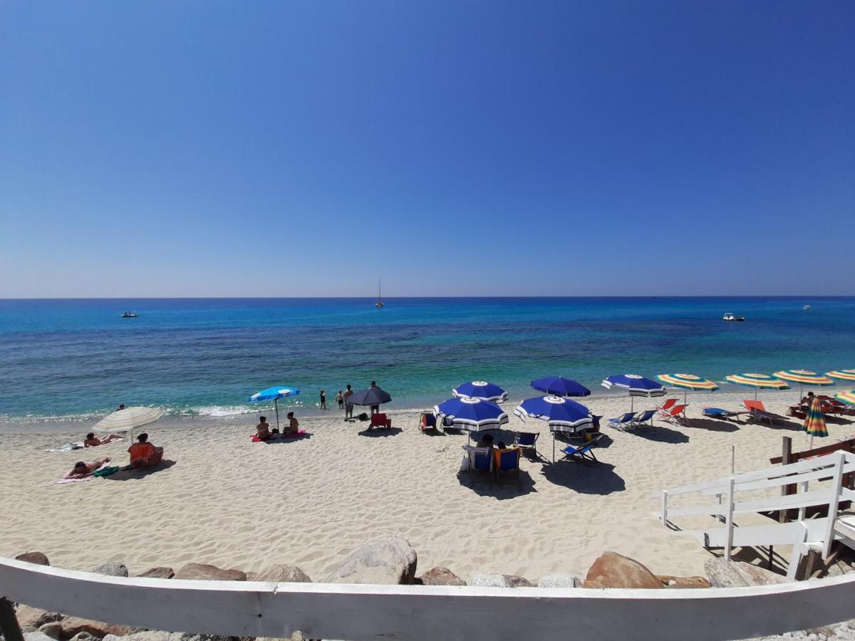 Villetta sul mare Capo Vaticano Esterno foto